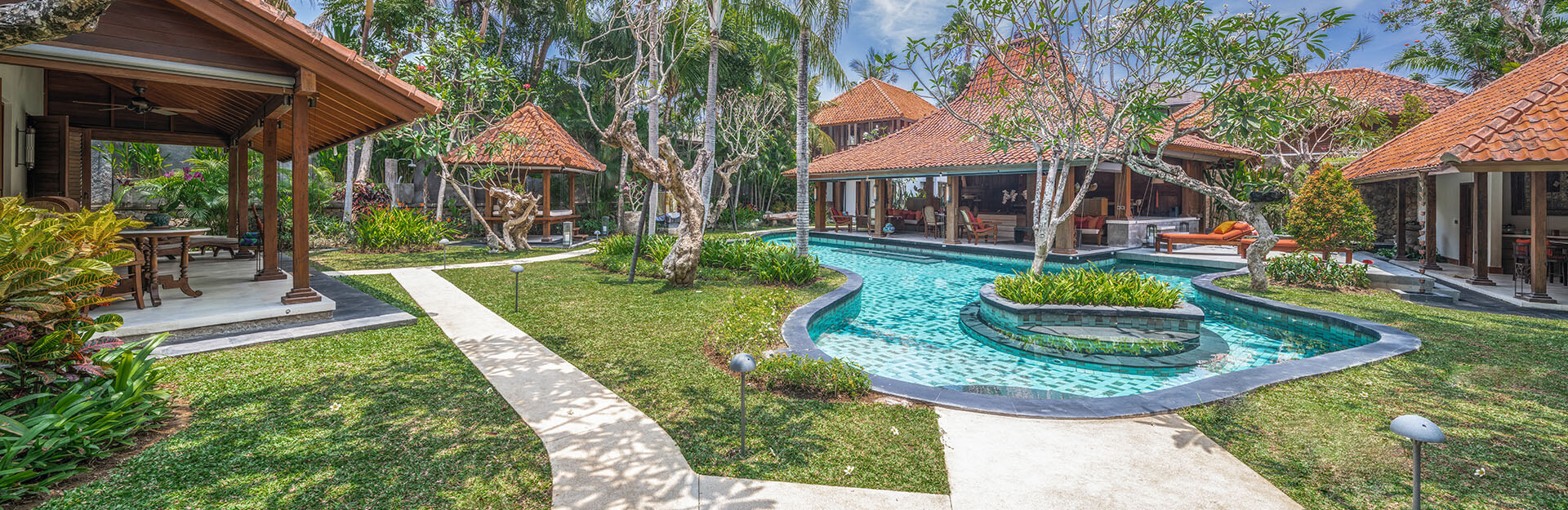 Des Indes I - Escape from the hustle and bustle